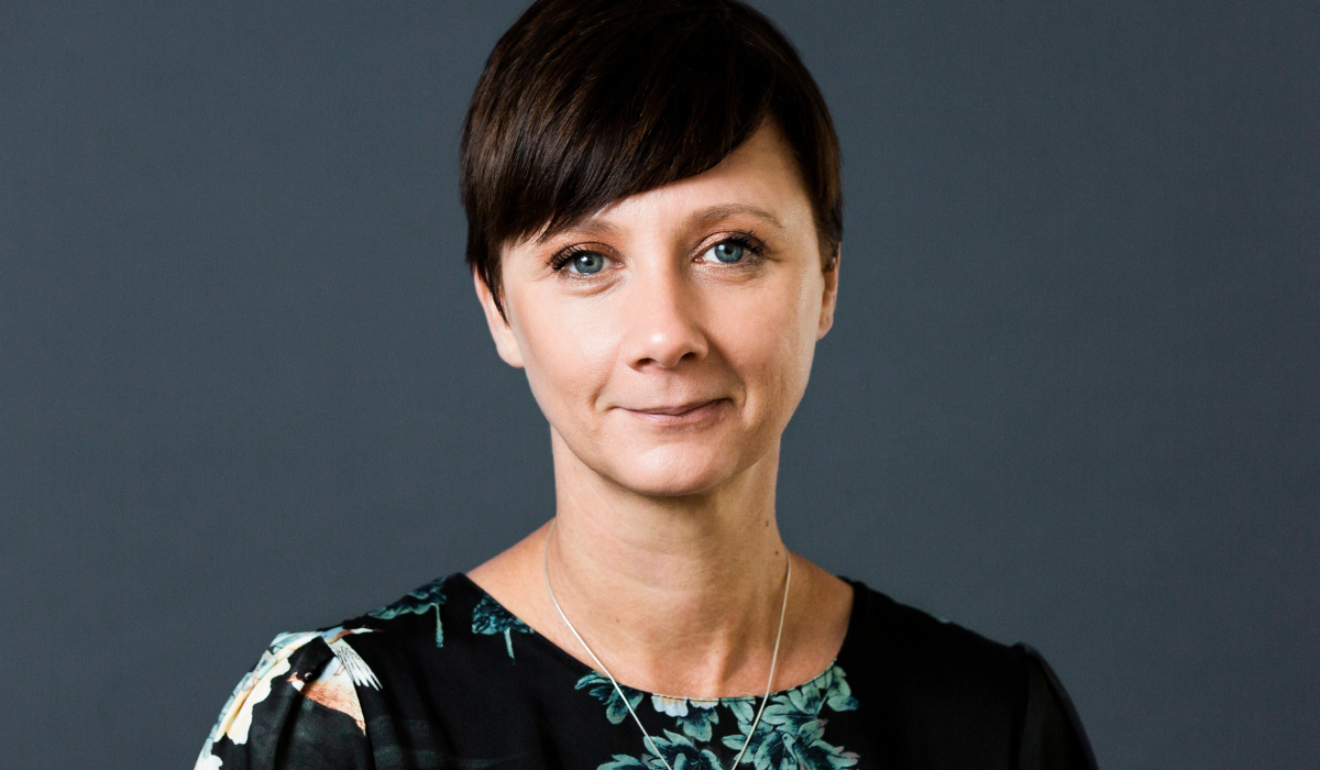 SPRING SPEAKERS - Alexandra Petit