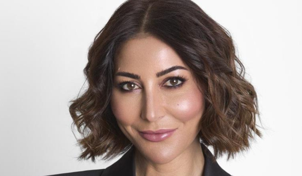 SPRING SPEAKERS - Nadine Merabi