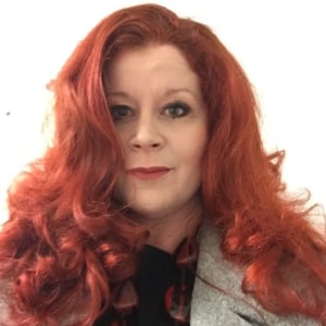 Deborah Ormondroyd headshot