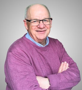 Simon Bartholomew headshot